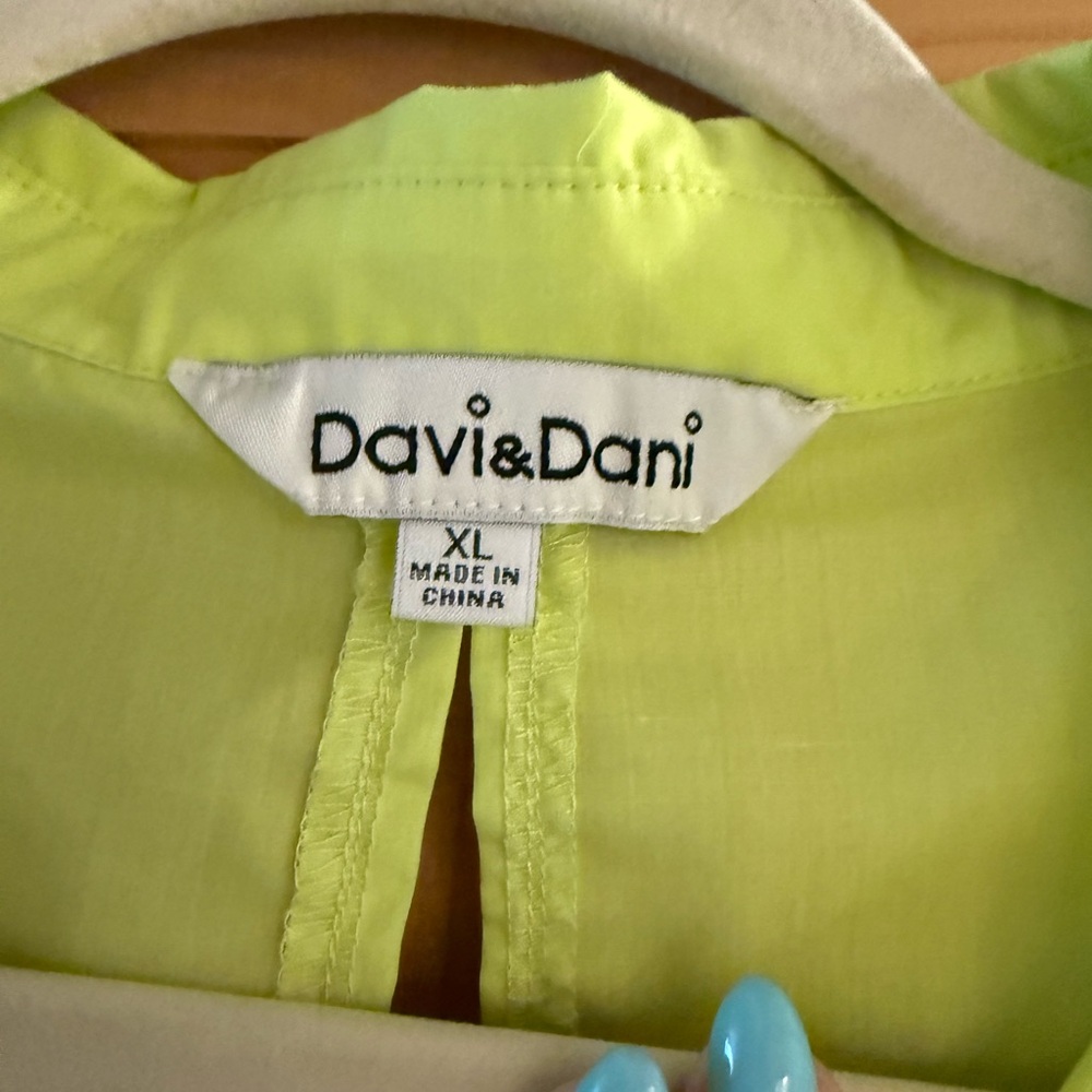 Cinch waist lime dress - Picture 2 of 3